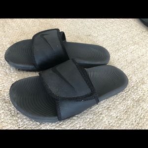 Nike Slippers men’s size 7.5